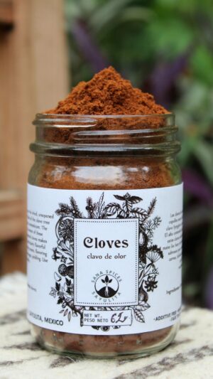 Clavo de Olor. Clove